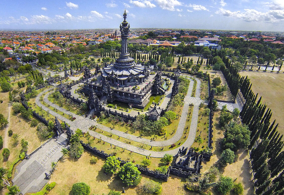 Monumen Bajra Sandhi, Denpasar, dari udara