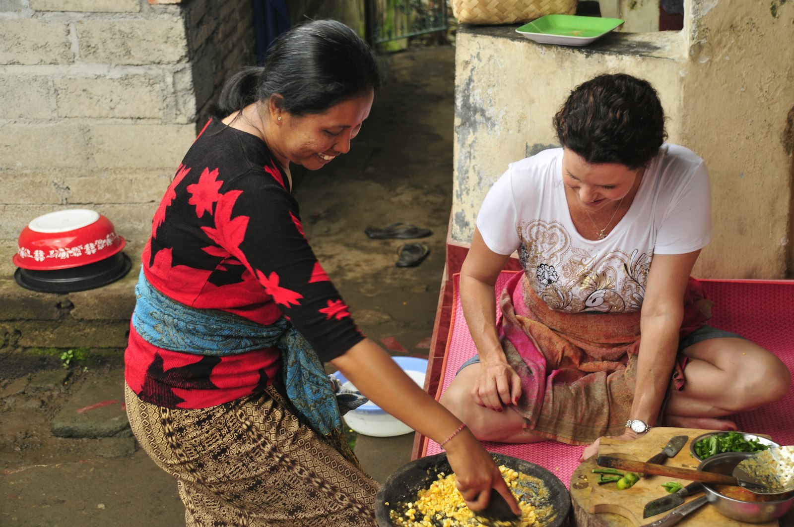 Kelas memasak masakan Bali bersama warga lokal